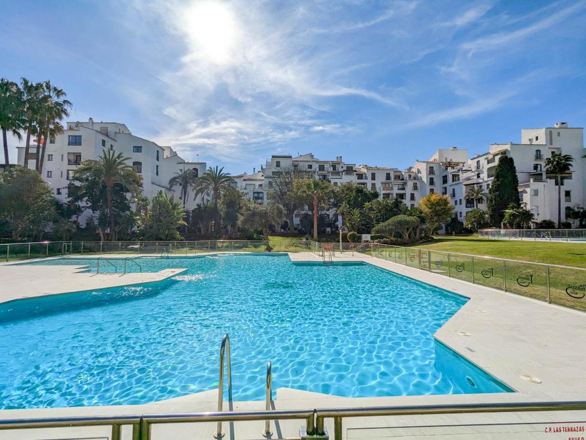 Harbor Getaway In The Heart Of Puerto Banus With Walking Dictance To Everything Marbella Luaran gambar