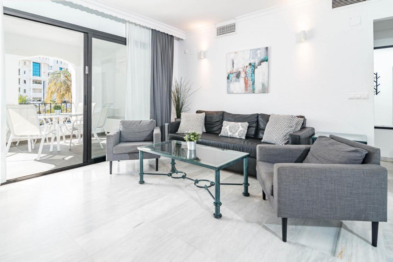 Harbor Getaway In The Heart Of Puerto Banus With Walking Dictance To Everything Marbella Luaran gambar