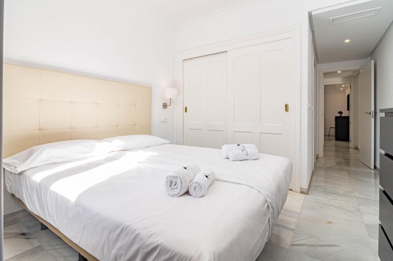 Harbor Getaway In The Heart Of Puerto Banus With Walking Dictance To Everything Marbella Luaran gambar