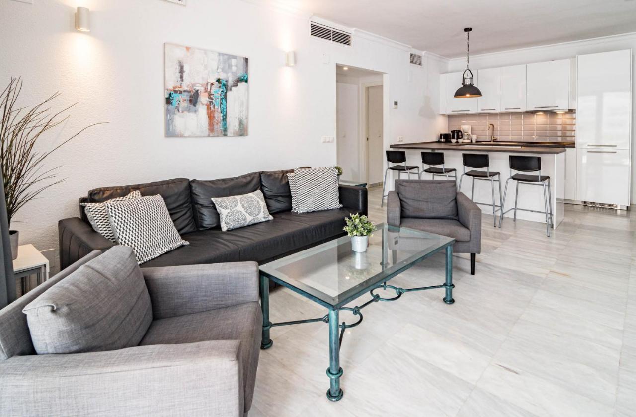 Harbor Getaway In The Heart Of Puerto Banus With Walking Dictance To Everything Marbella Luaran gambar