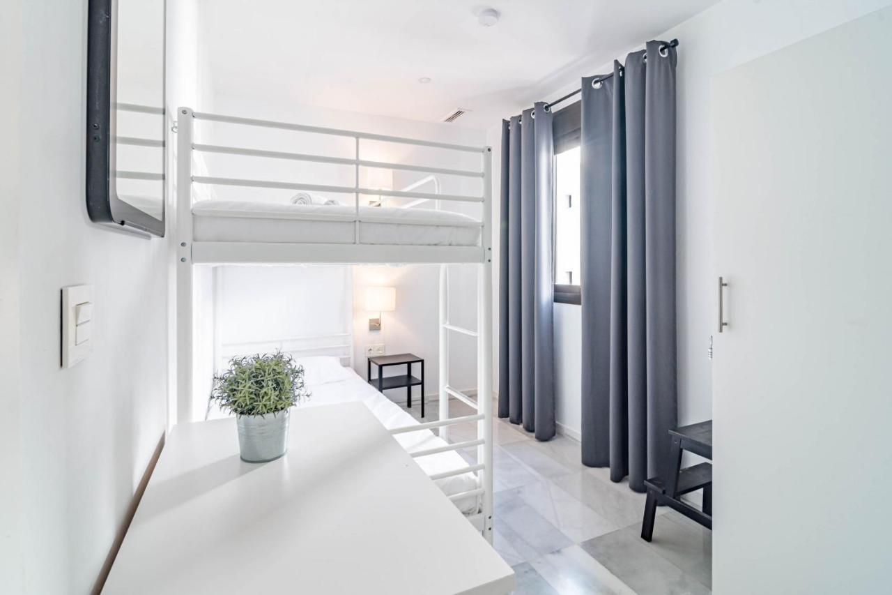 Harbor Getaway In The Heart Of Puerto Banus With Walking Dictance To Everything Marbella Luaran gambar